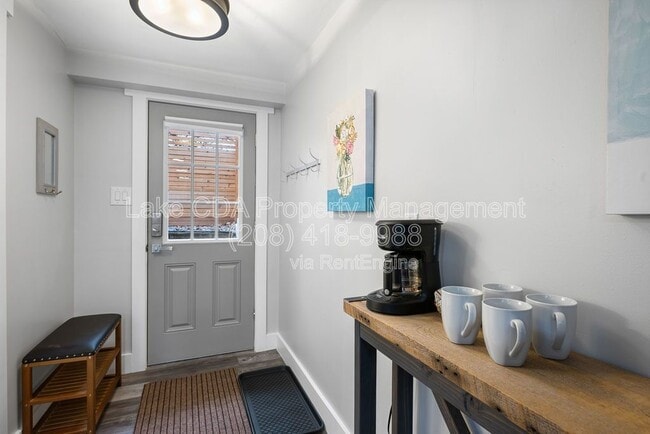 Building Photo - 1017 N 12th St