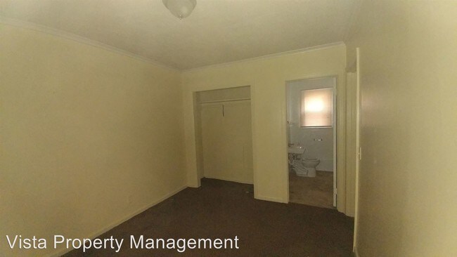 Building Photo - 1 br, 1 bath Apartment - 4725 Lake Ave