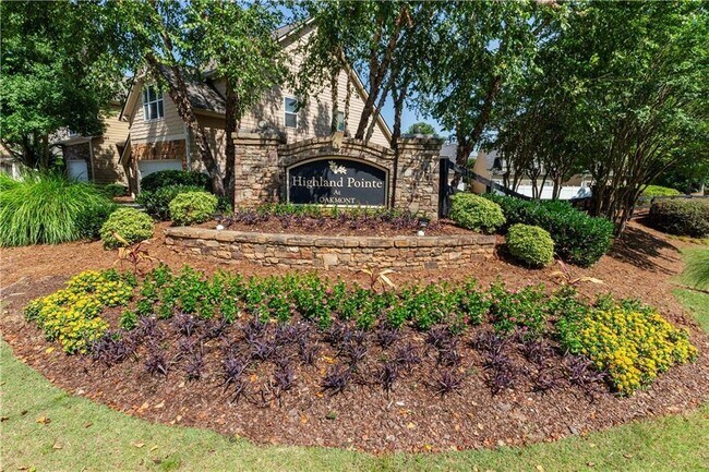 Building Photo - 157 Highland Pointe Cir E