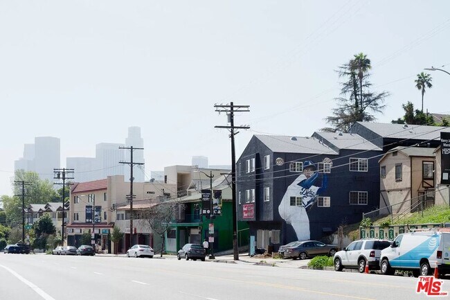 Building Photo - 1234 W Sunset Blvd