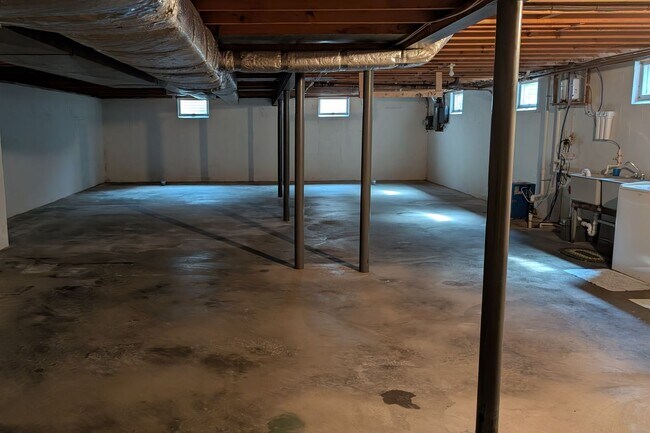 Building Photo - BEL AIR - GREEN VALLEY MANOR
