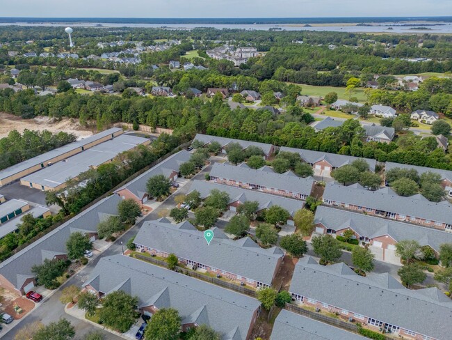 Building Photo - The Townes at Marketplace