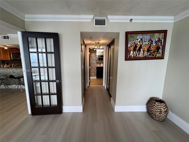 Building Photo - 555 NE 15th St