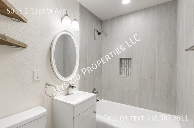 Building Photo - 5035 S 31st W Ave