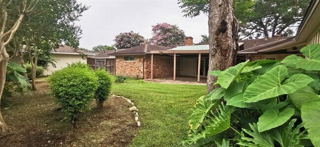 Building Photo - 5054 Yarwell Dr