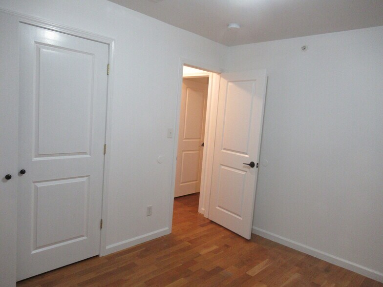 Building Photo - 129 NY-306