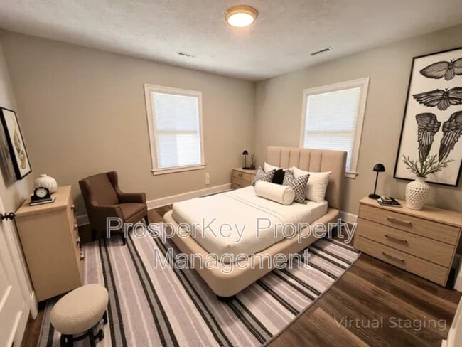 Building Photo - 4617 Rosemont Dr