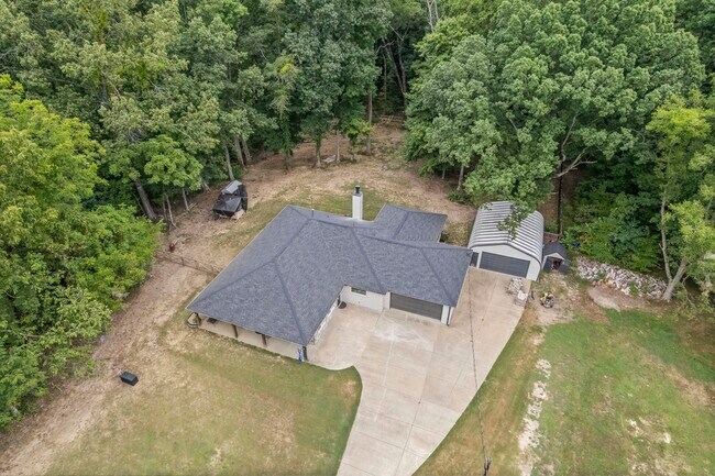 Building Photo - 370 Talley Rd