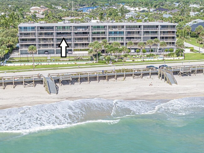 Building Photo - 4141 Ocean Dr