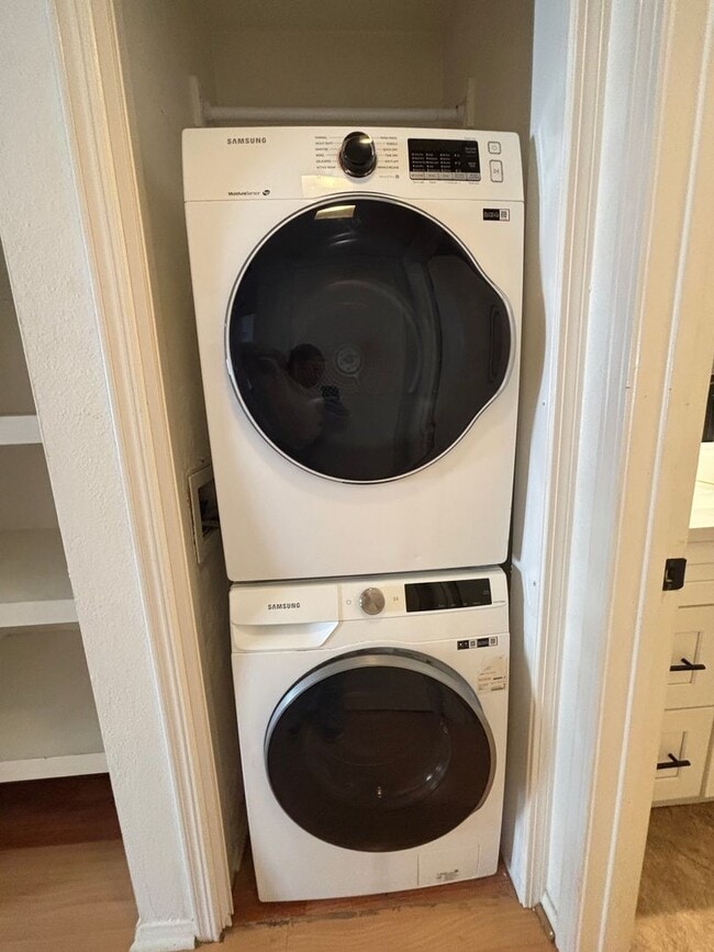 Building Photo - This stunning One-Bedroom One-Bathroom Condo in Laguna Niguel