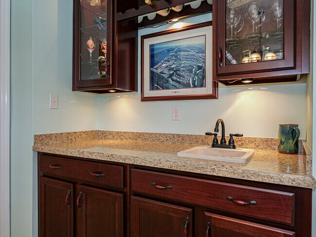 Building Photo - 5075 Harmony Cir