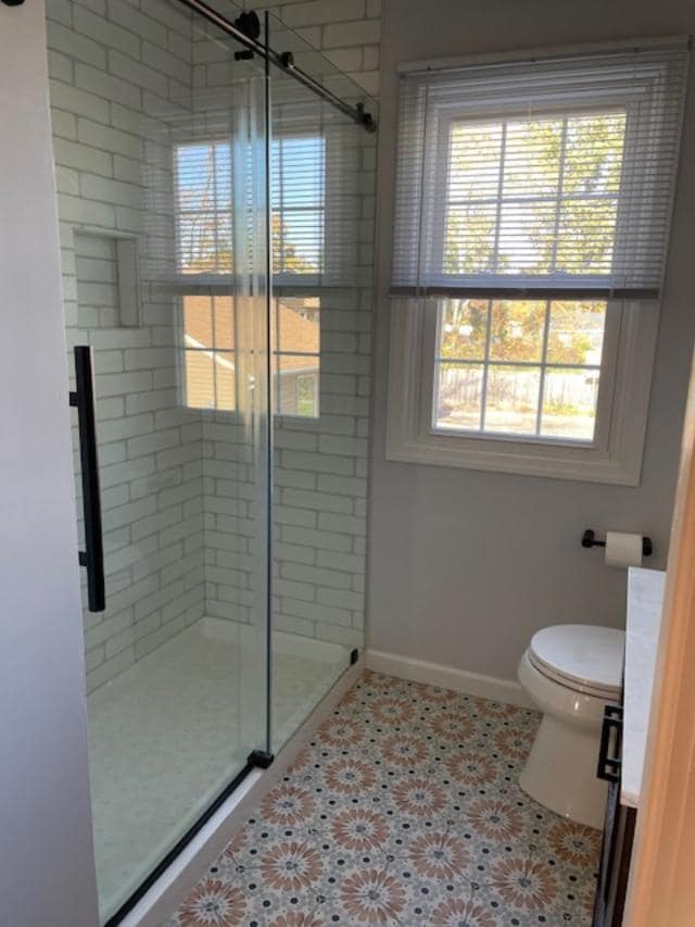 Shower - 182 N Harrison St