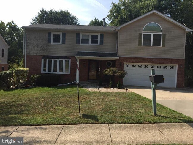 Building Photo - 7012 Galgate Dr