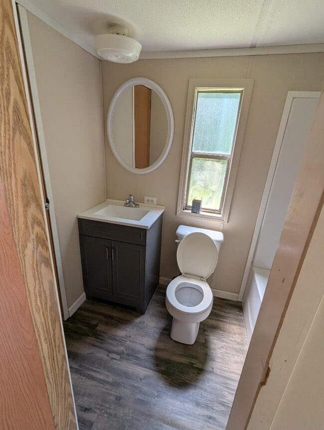 Building Photo - 113 Goheels Dr