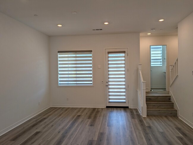 Building Photo - 27414 N Arborview Ln