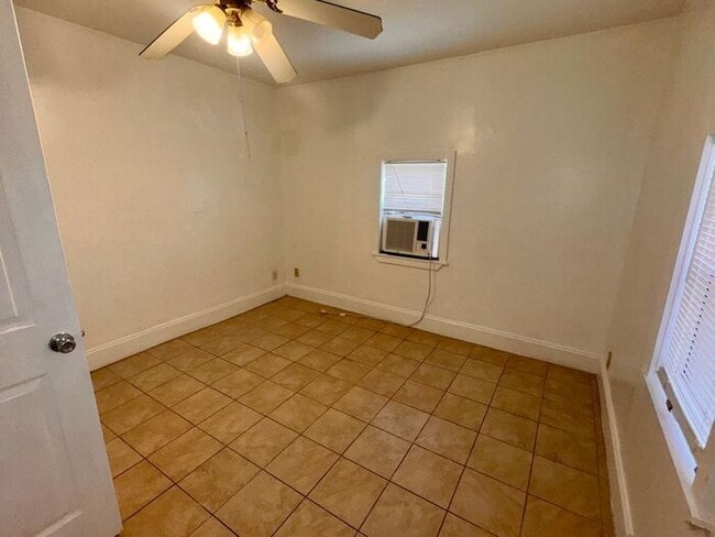 Building Photo - 2330 S Ferncreek Ave