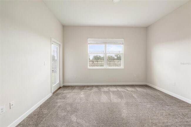 Building Photo - 659 Ocean Course Ave