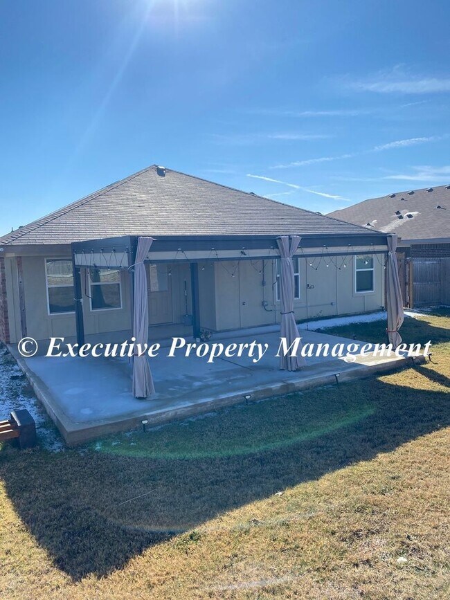 Building Photo - 1781 Dryden Ave