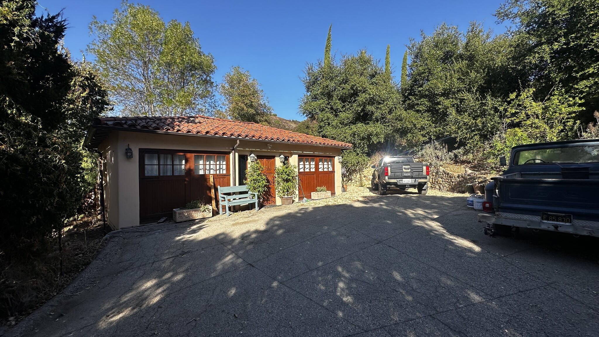 Building Photo - 1734 Topanga Skyline Dr