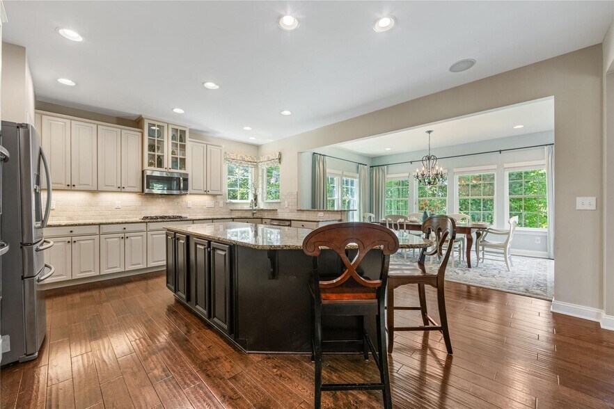 Building Photo - 10716 Meg Meadow Dr