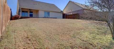 Building Photo - 160 Angus Dr