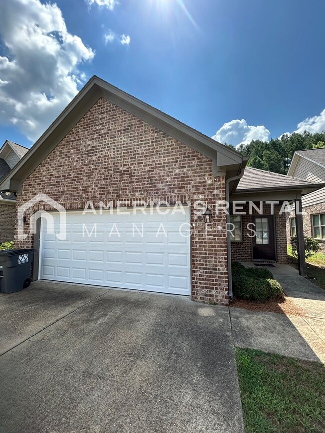 Building Photo - Home for Rent in Lake Cyrus! Available to View Now!!!