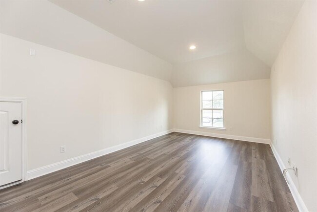 Building Photo - 4015 Addison Ranch Ln