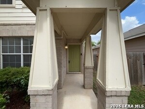 Building Photo - 9011 Laguna Falls