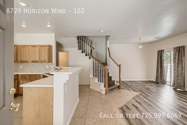 Building Photo - 8729 Horizon Wind Ave