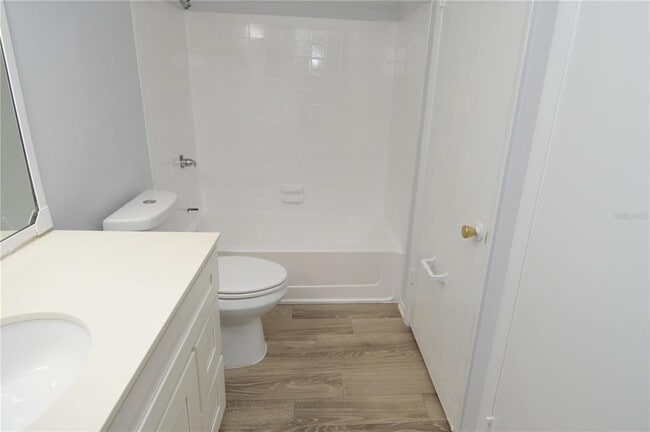 Building Photo - 8722 Mallard Reserve Dr