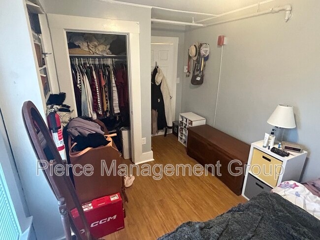 Building Photo - 6 Old Chester Rd