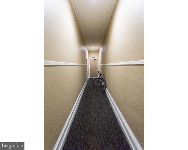 Building Photo - 729 Spruce St