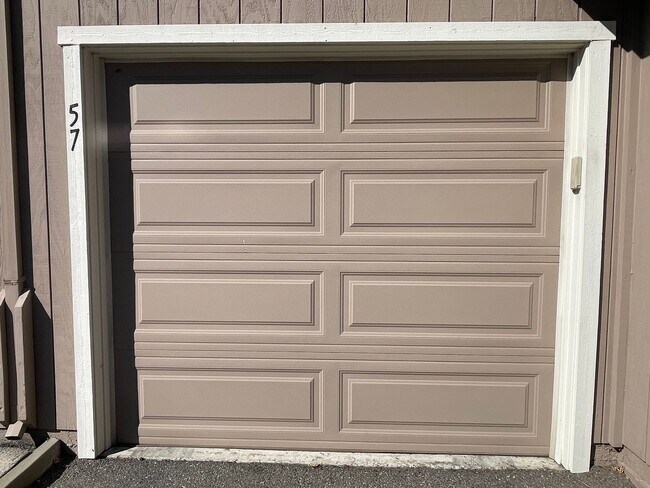 Building Photo - Wonderful Updated 2 Bedroom Home.