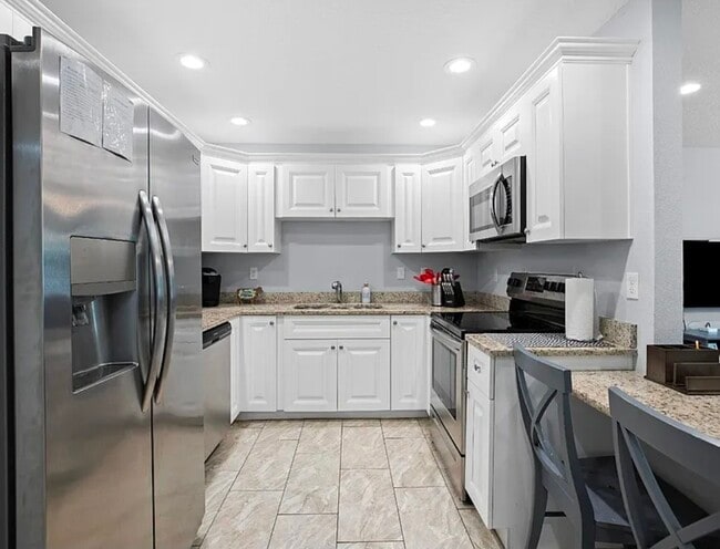 Building Photo - 37770 Kelly B Ct