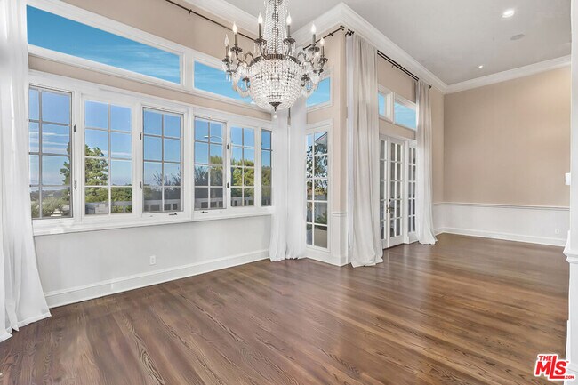 Building Photo - 12557 The Vista