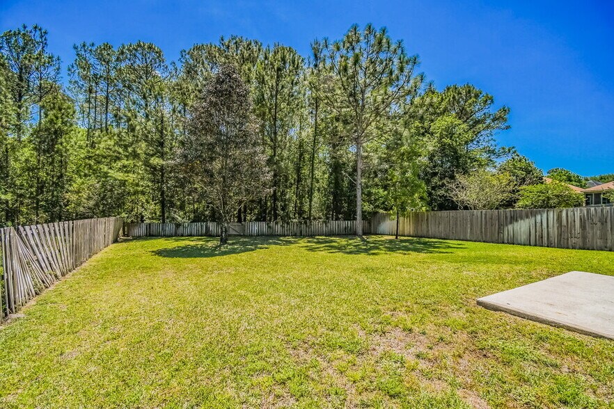 Building Photo - 2507 Creekfront Dr