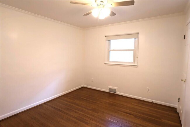 Building Photo - 1735 Moonstone Ct