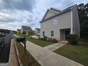 Building Photo - 75 Madison Way
