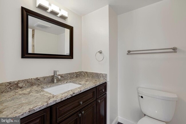 Building Photo - 3310 N Leisure World Blvd