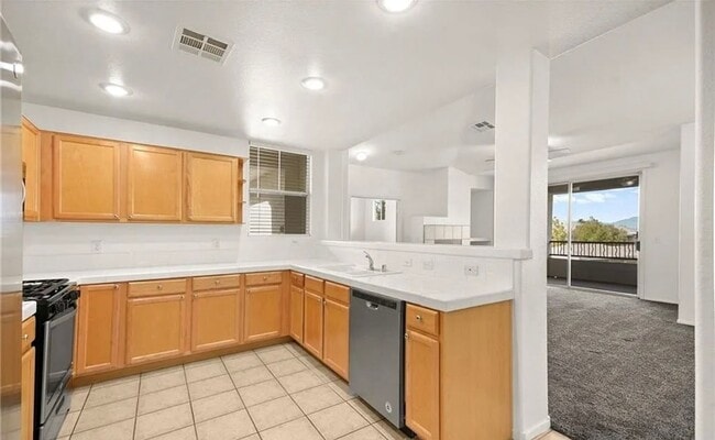 Building Photo - Two Bedroom Condo