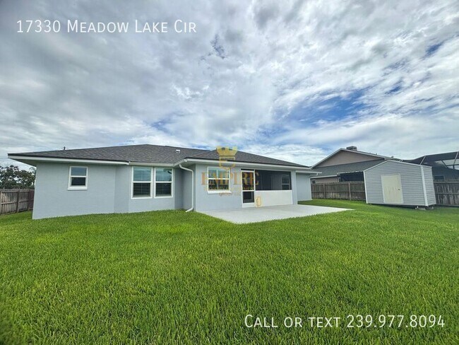 Building Photo - 17330 Meadow Lake Cir