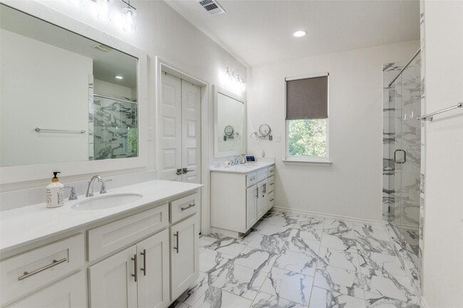 Building Photo - 5116 Slate St