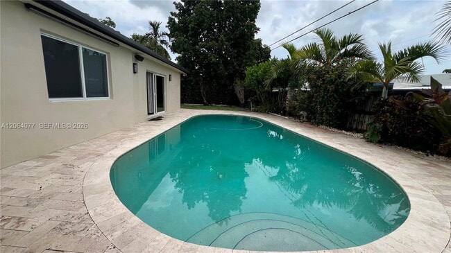 Building Photo - 6550 SW 8th St