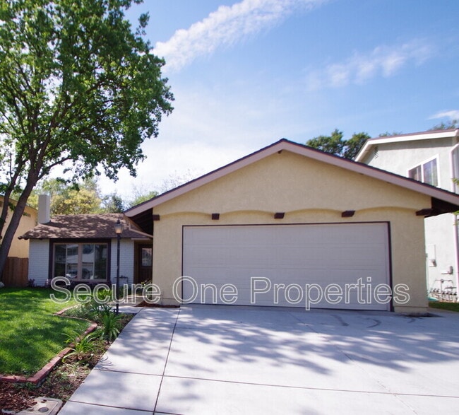 Building Photo - 29362 Hillrise Dr