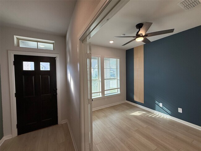 Building Photo - 18314 Midnight Stone Ln