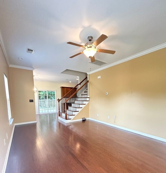 Building Photo - DOWNTOWN COLUMBIA'S CANAL PLACE