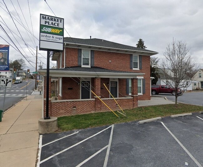 Building Photo - 155 N Market St