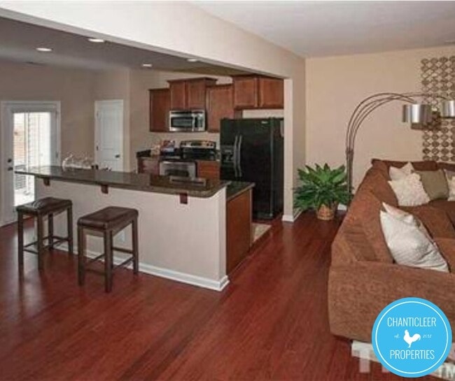 Building Photo - 1037 Grand Ridge Dr