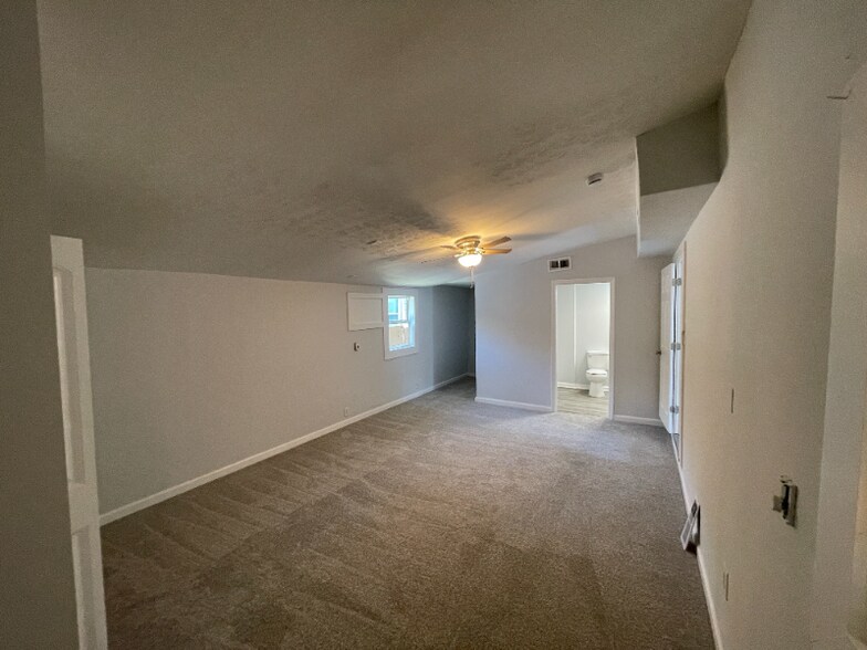 Building Photo - 4004 E Michigan St