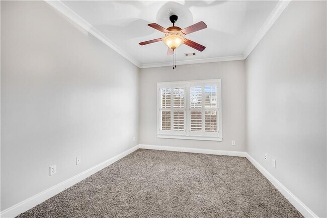 Building Photo - 250 Mystic Ridge Hill